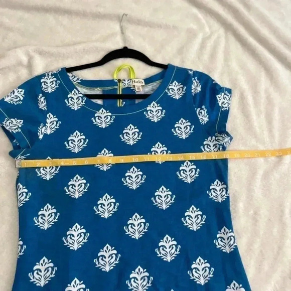 Hatley Nellie Dress with fleur de lis pattern size M - Picture 7 of 9